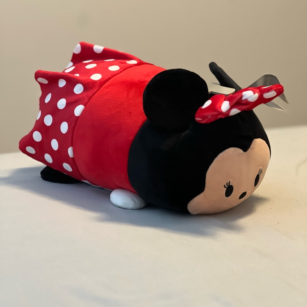 Large Disney Minnie Tsum Tsum Beating Heart Plush